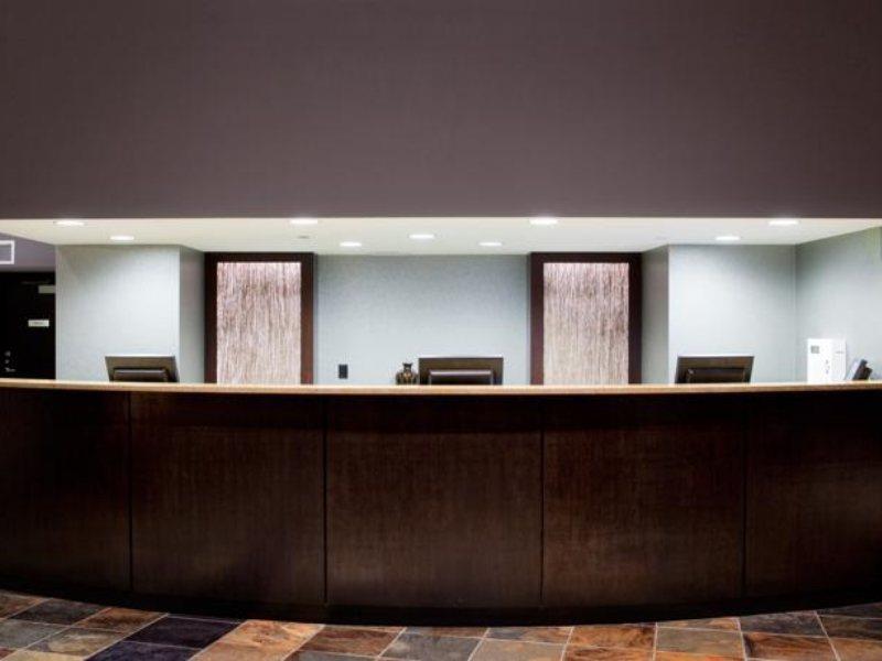 ויקטוריה The Parkside Hotel And Spa מראה חיצוני תמונה