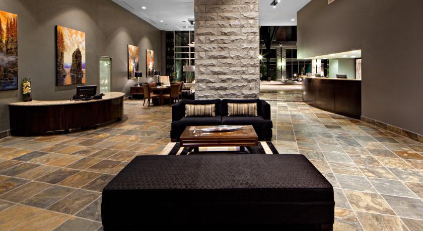 ויקטוריה The Parkside Hotel And Spa מראה חיצוני תמונה